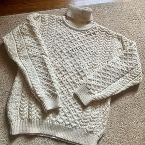 Hand-made 100% Irish Wool fisherman’s knit sweater